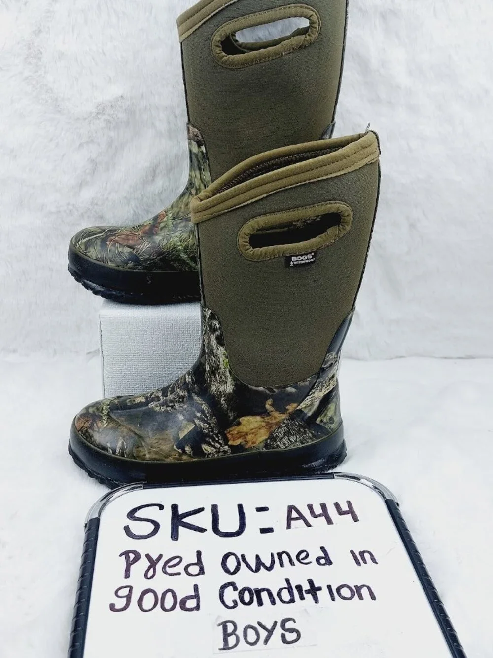 Bogs Boy's Green Black Classic High Mossy Oak WP Pull On Handle Snow Boots 13